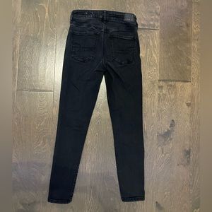 American Eagle black skinny jeans high waisted women’s size 4
